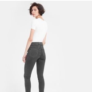 Everlane high rise skinny jean (washed black)